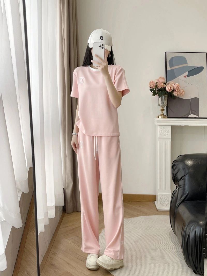 OdorResistant Chanel Long Suits 108857