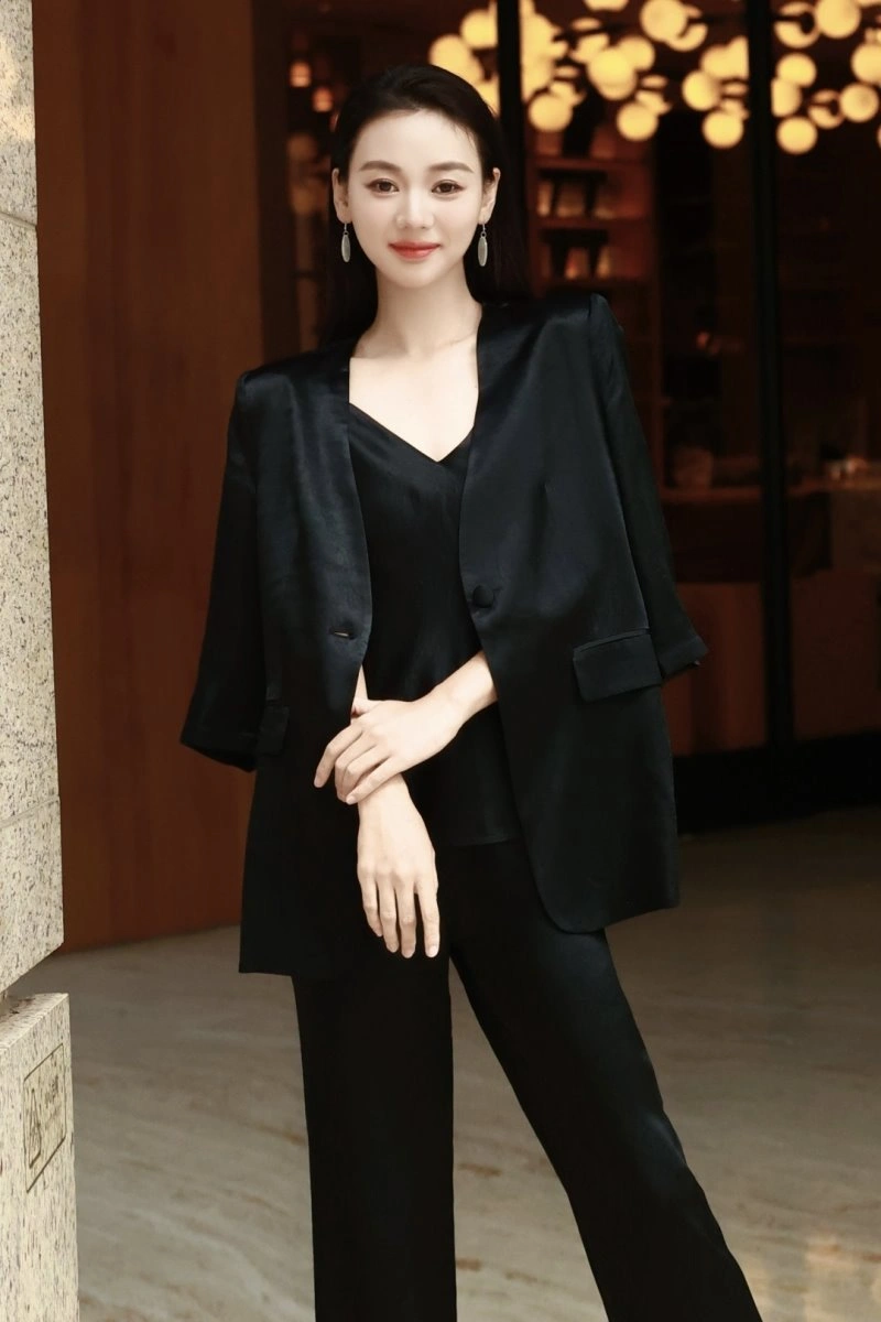 Chanel Long Suits Stylish 110527