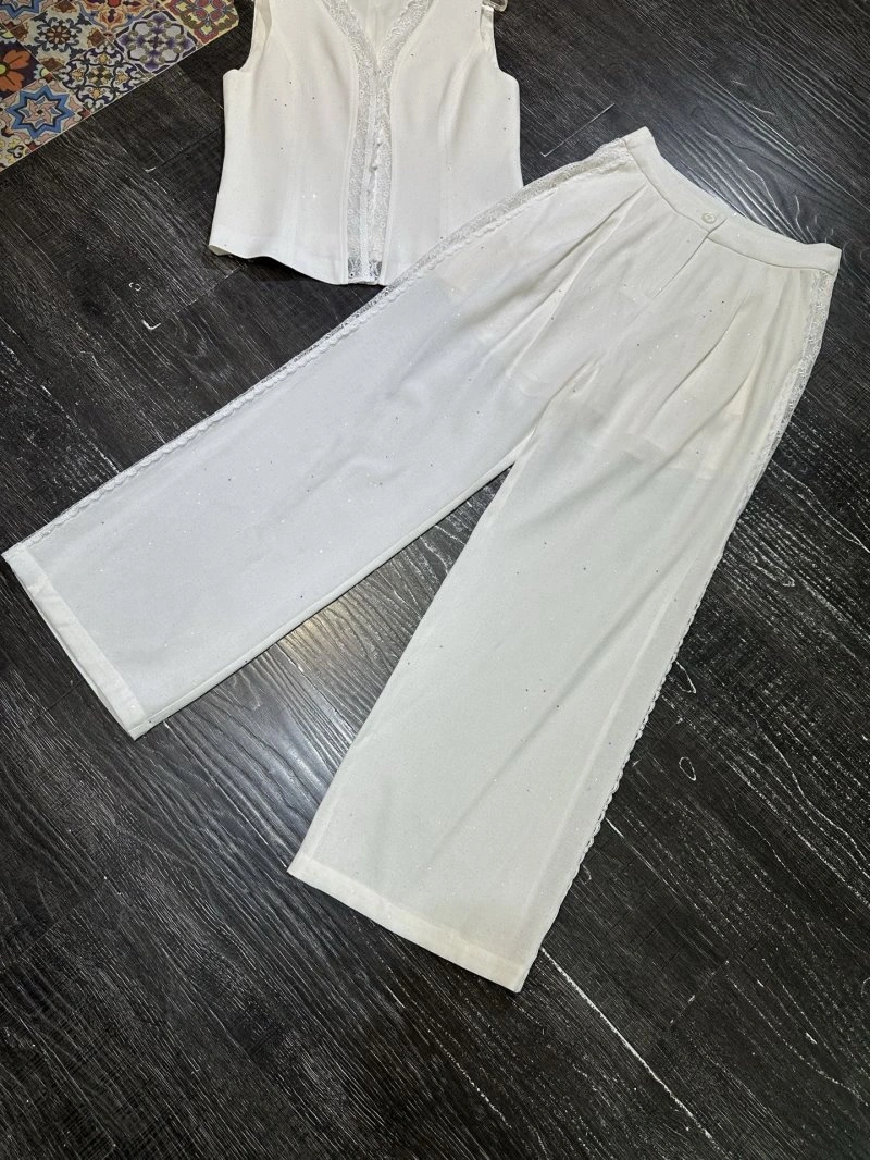 Chanel Long Suits Snug 110507