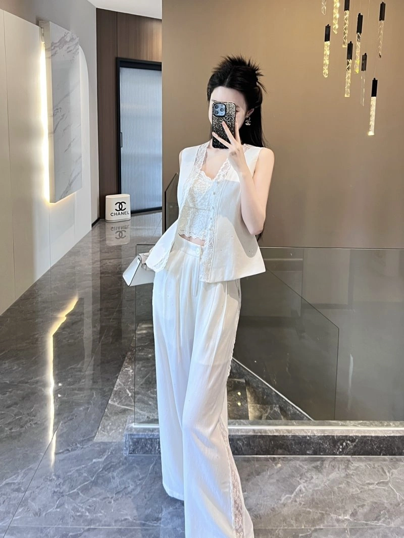 Original Chanel Long Suits 110523