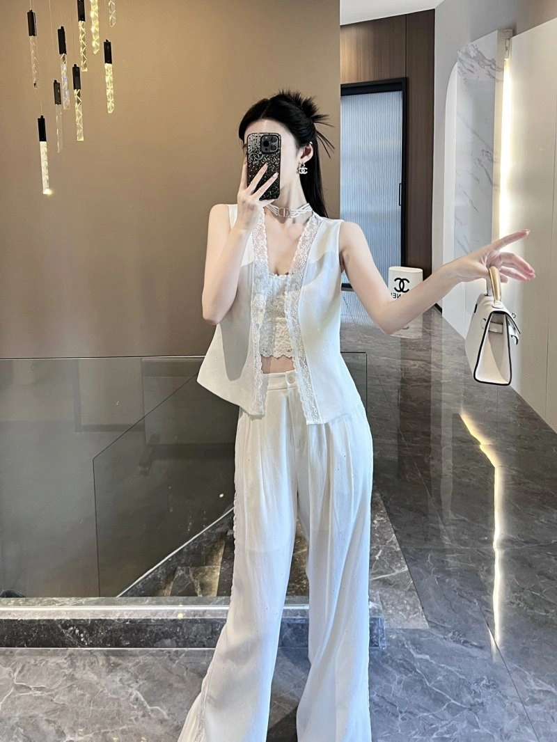 Original Chanel Long Suits 110523