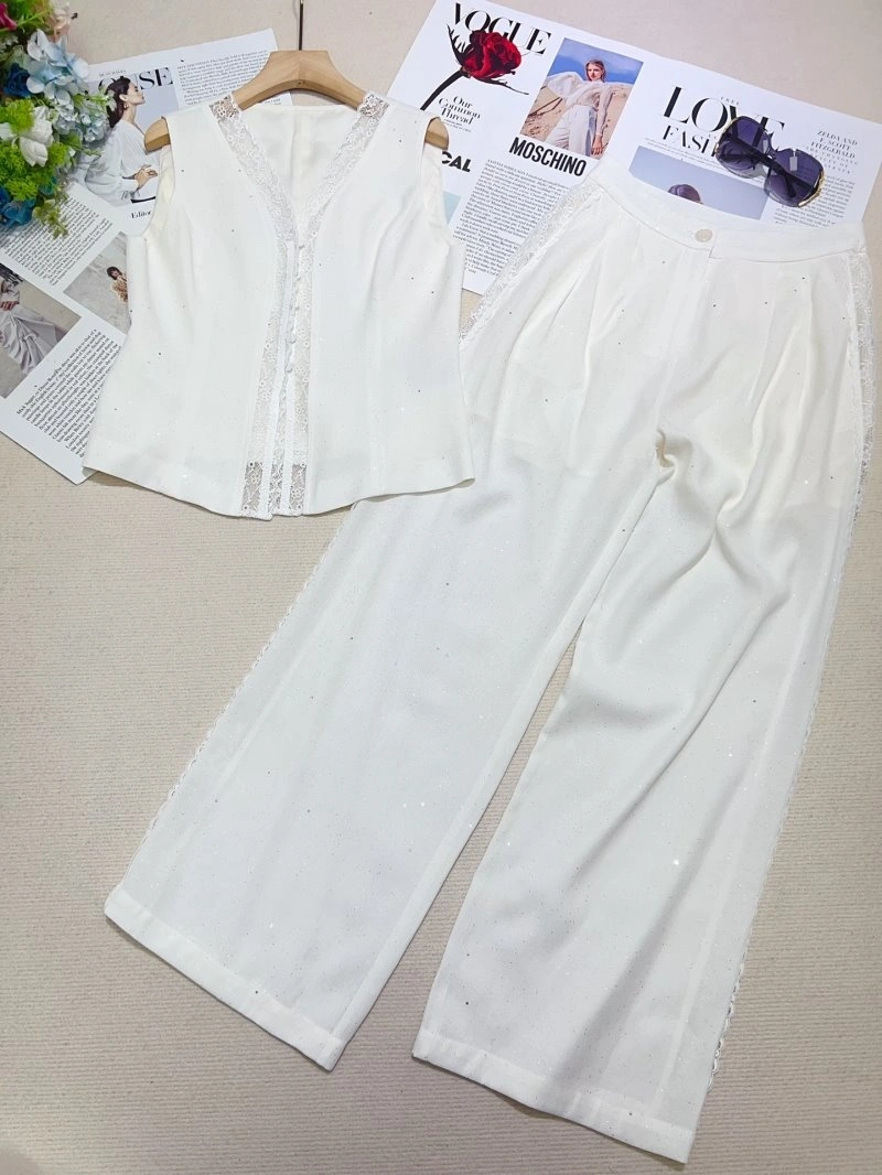 Original Chanel Long Suits 110523