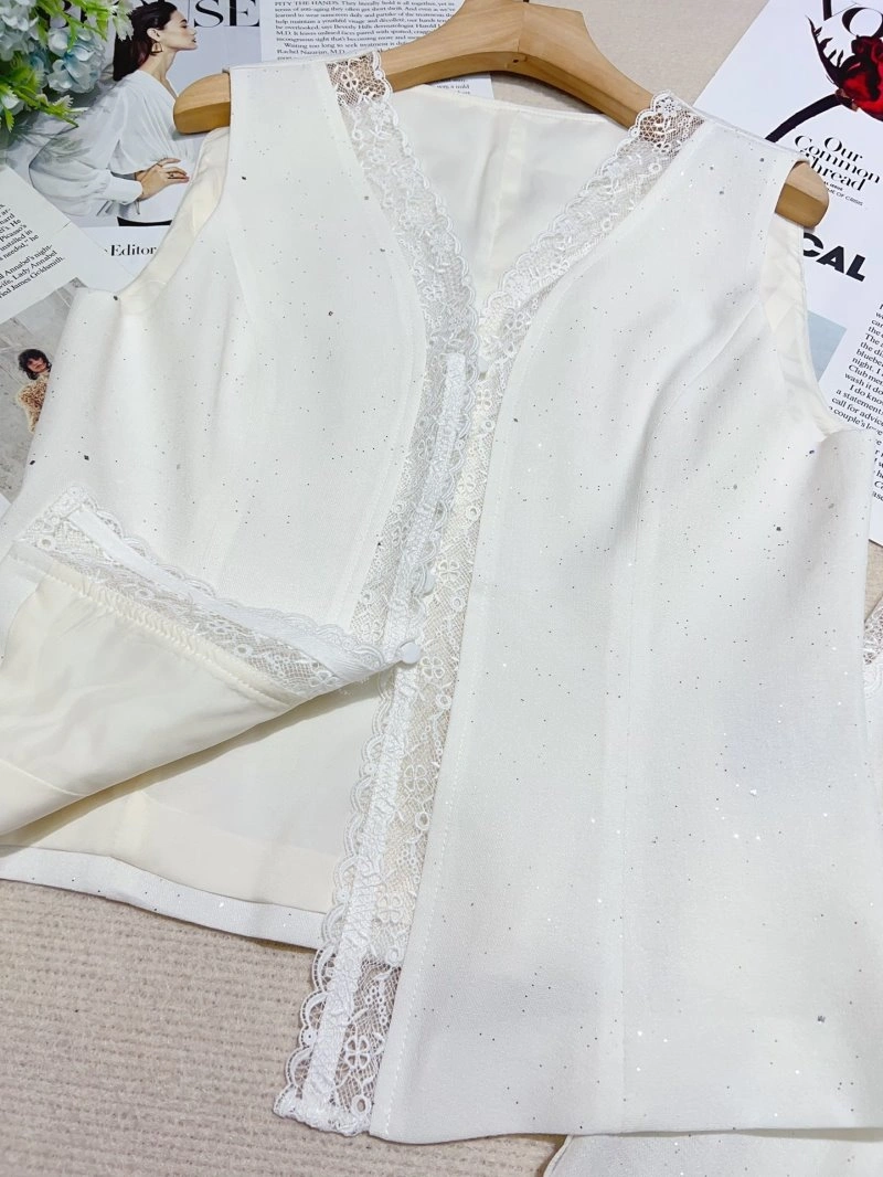 Original Chanel Long Suits 110523