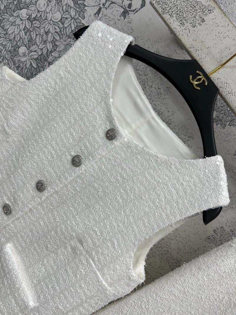 Chanel Long Suits Practical 108162