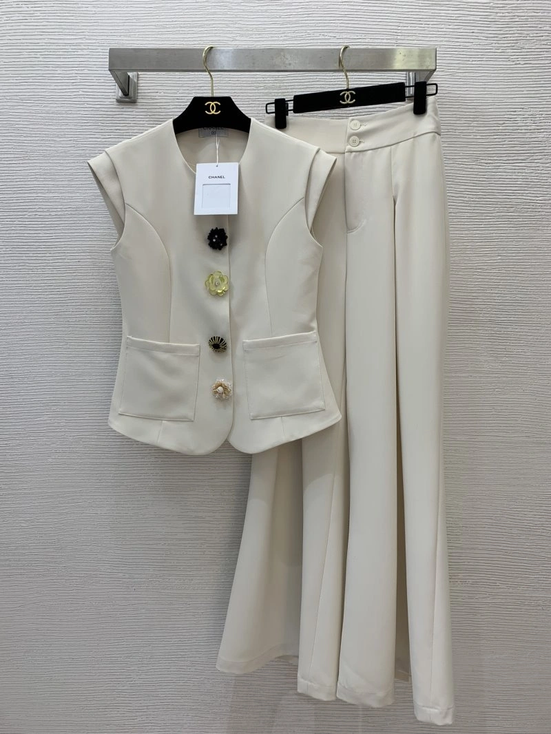 Functional Chanel Long Suits 108154