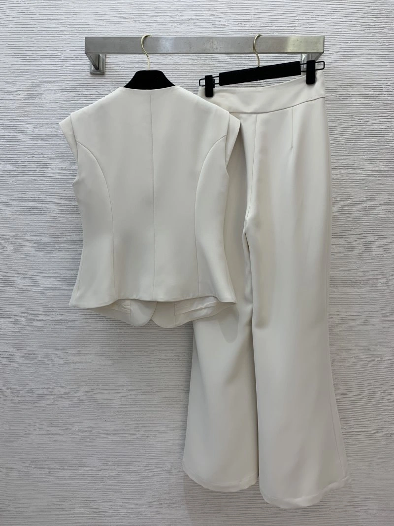 Functional Chanel Long Suits 108154