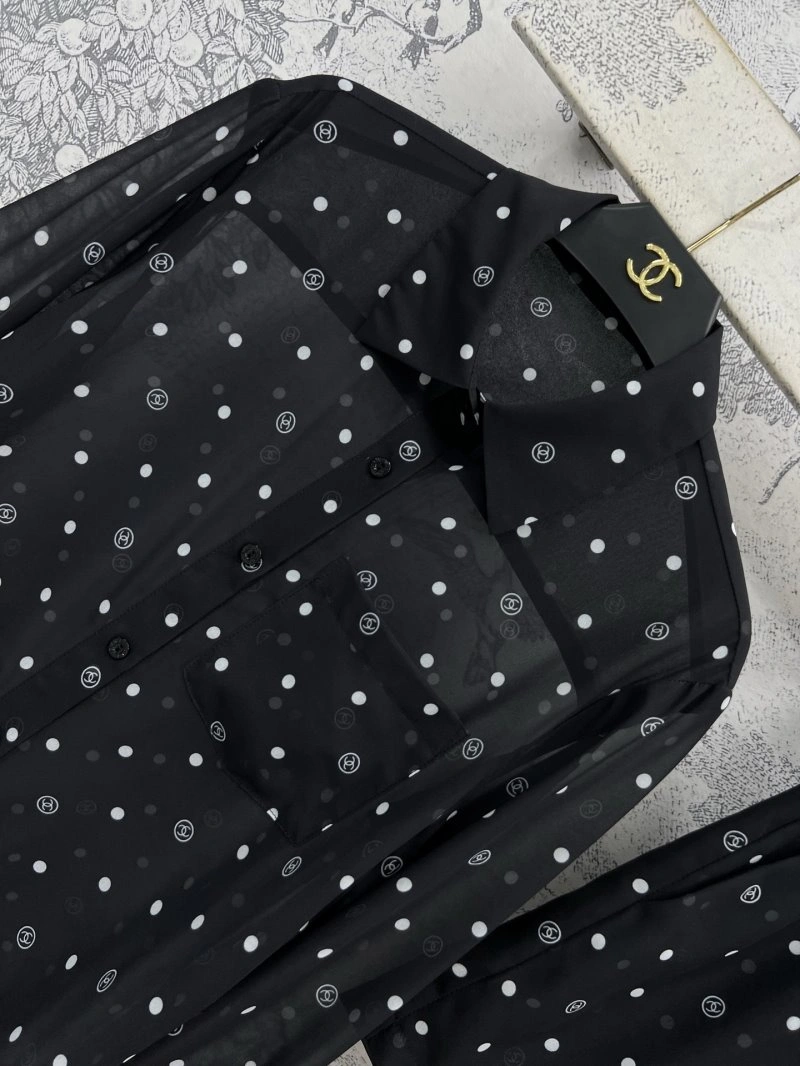 Chic Chanel Long Suits 108159