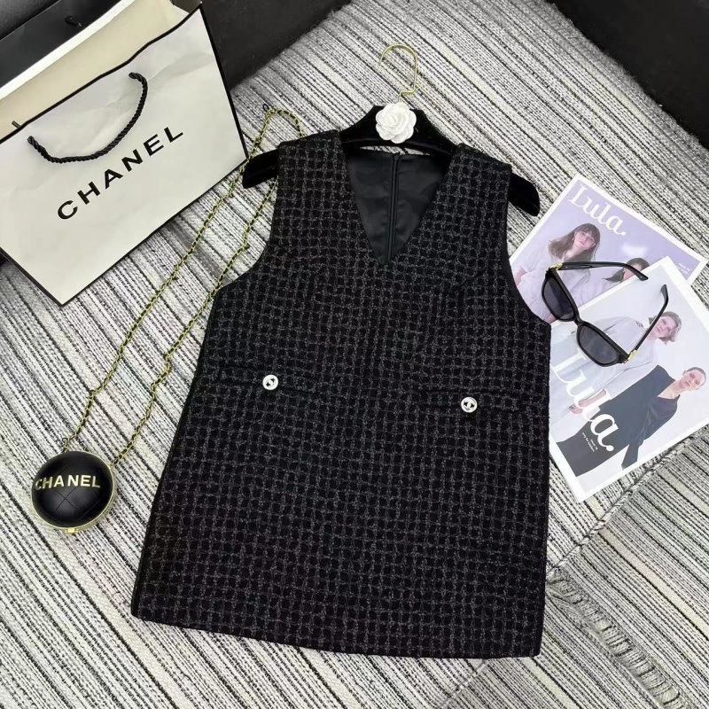 Chanel Long Suits FreshLook 109791