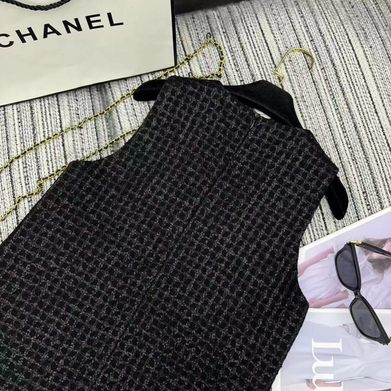 Chanel Long Suits FreshLook 109791