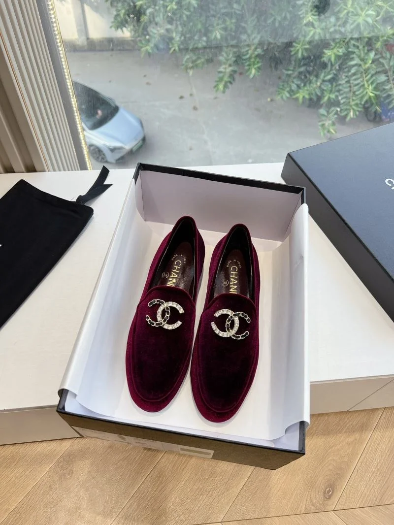 Chanel Low Shoes EasyMatch 18471