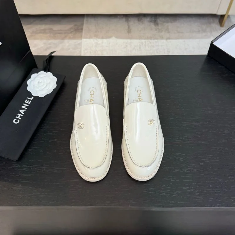 Seasonal Chanel Low Shoes 20298
