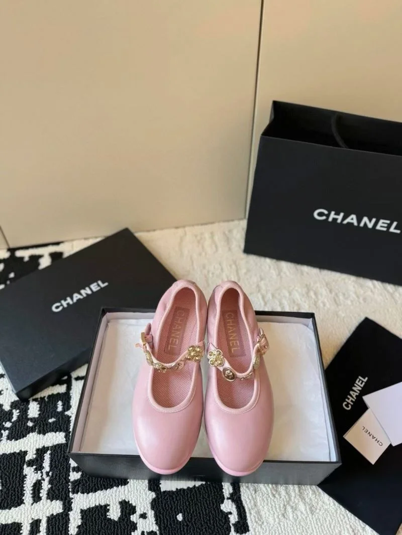 Chanel Low Shoes Modern 20279