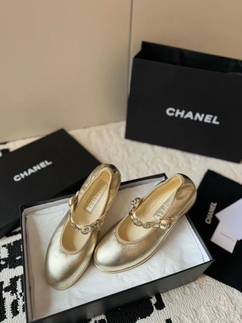 Chanel Low Shoes MoistureWicking 20286