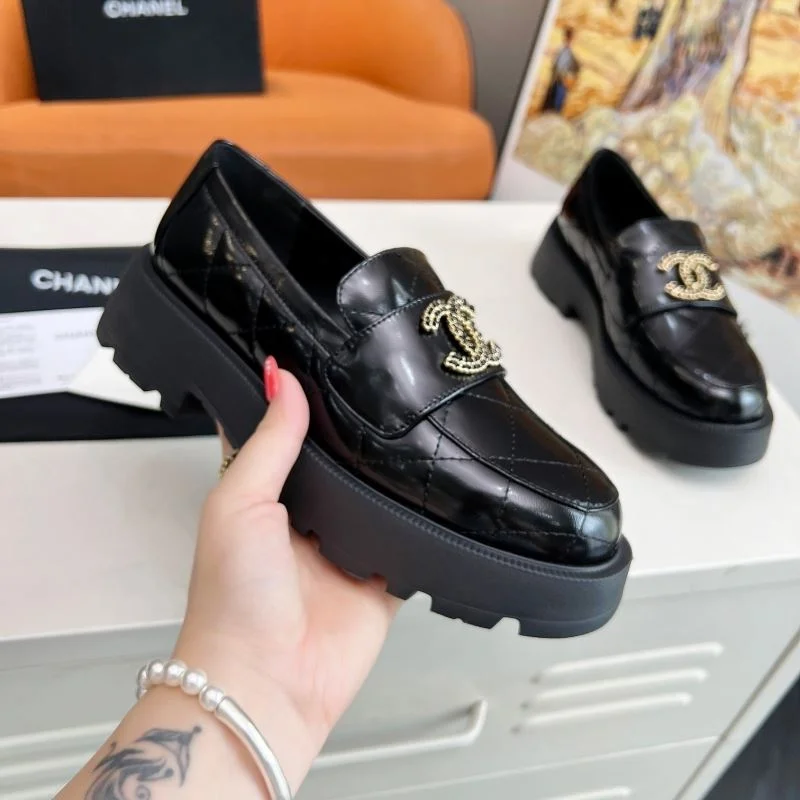 Chanel Low Shoes Comfortable 20278
