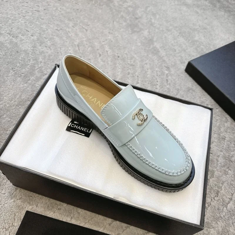 Durable Chanel Low Shoes 20233