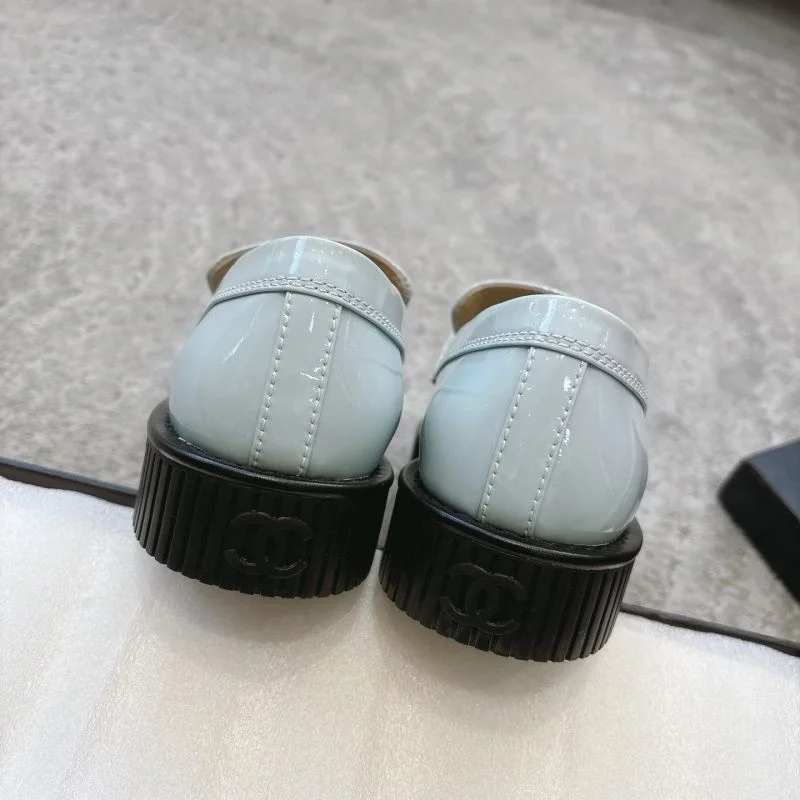Durable Chanel Low Shoes 20233