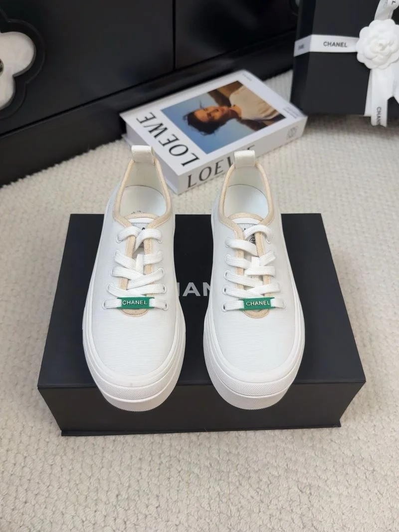 Fashionable Chanel Low Shoes 19273