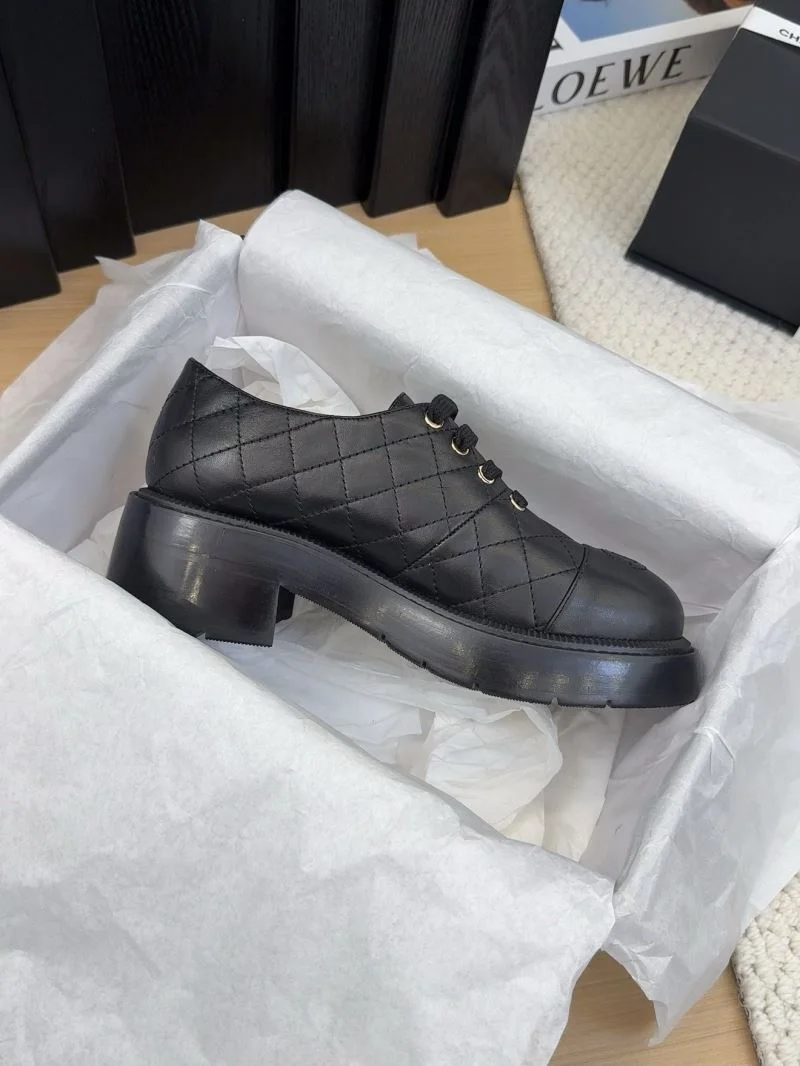 Supportive Chanel Low Shoes 19252