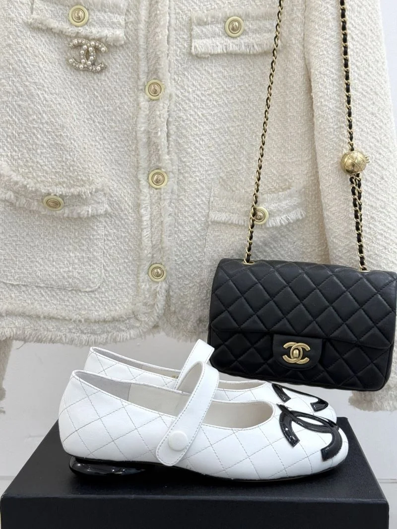Chanel Low Shoes Breathable 19219