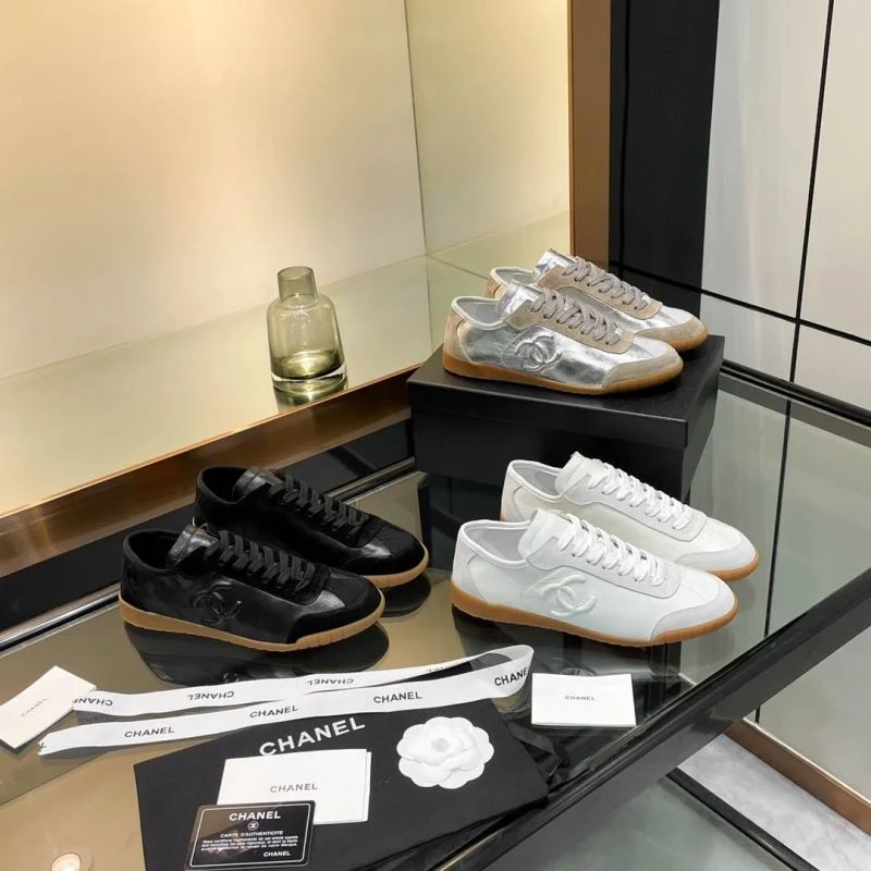 Chanel Low Shoes WellDesigned 18112