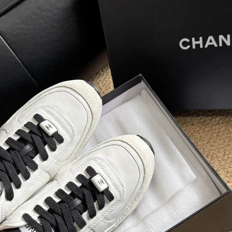 Chanel Low Shoes FreshLook 18075