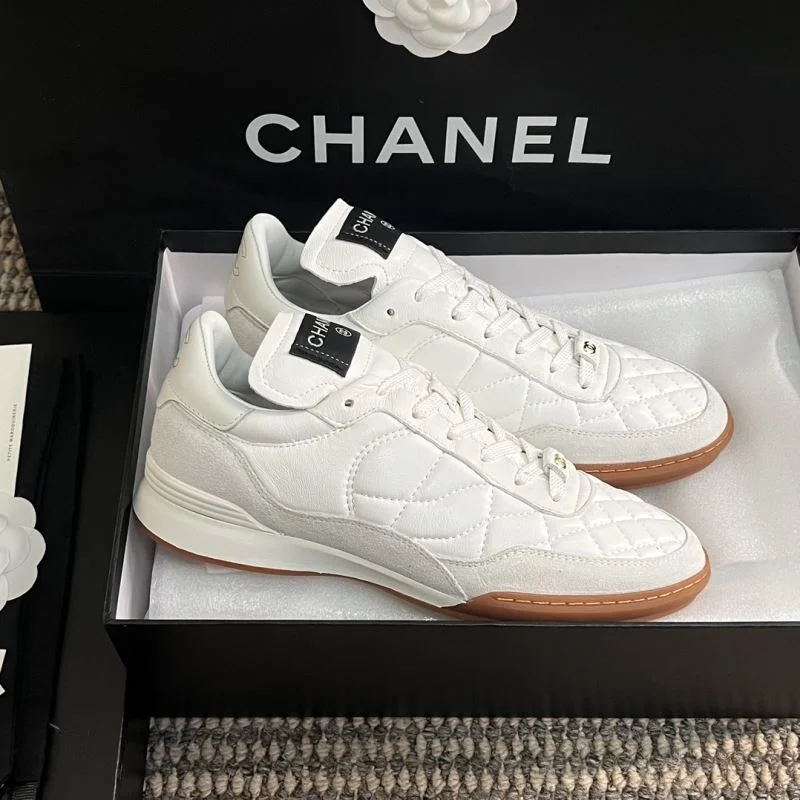 NewStyle Chanel Low Shoes 18106