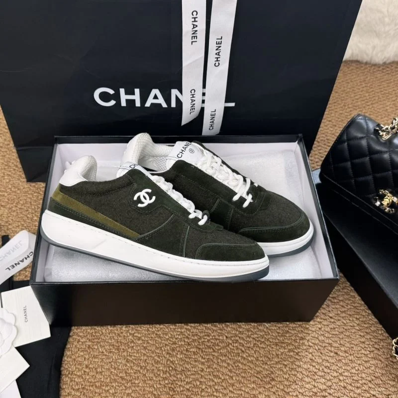 Tailored Chanel Low Shoes 18076