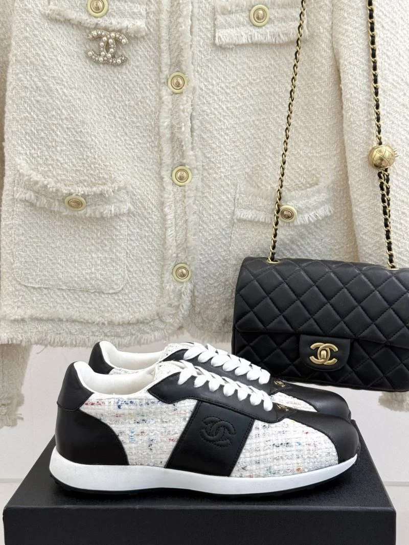Chanel Low Shoes Durable 18058