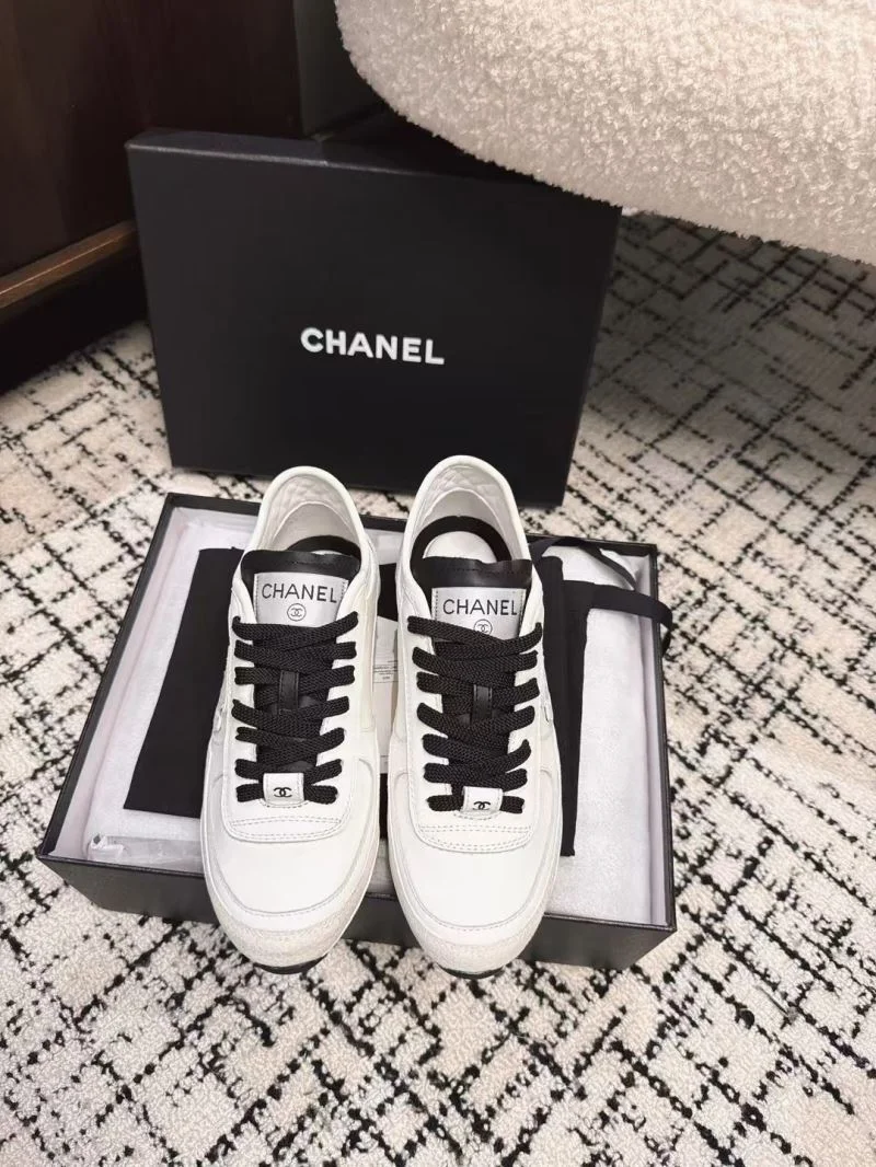 Chanel Low Shoes Durable 18054