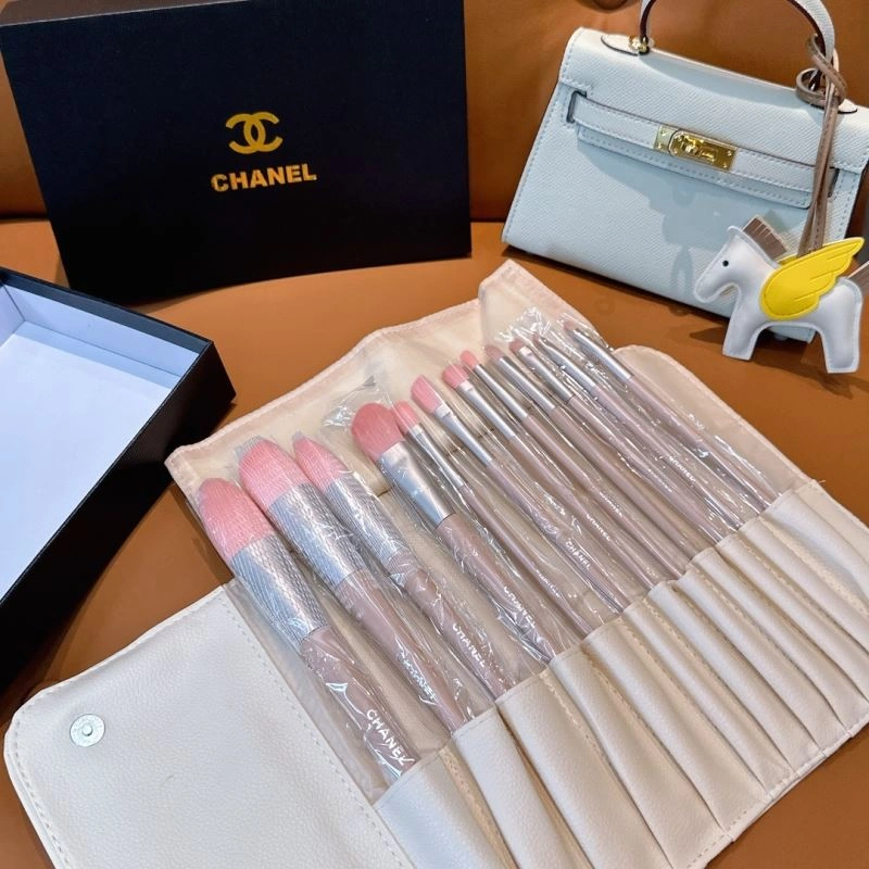 Chanel Makeup Brushe MultiPurpose 267589