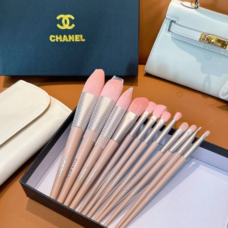 Chanel Makeup Brushe MultiPurpose 267589