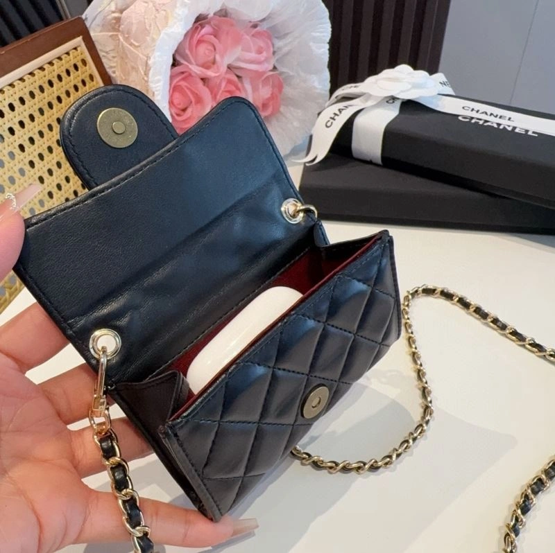 Unisex Chanel Mobile Cases 268045