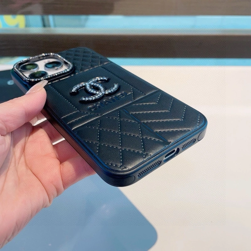 Versatile Chanel Mobile Cases 268232