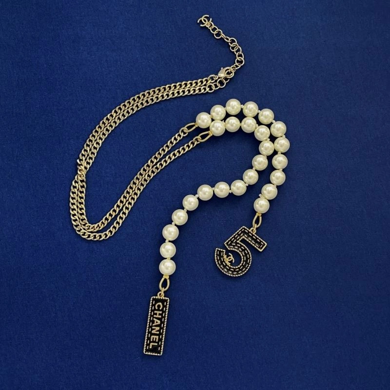 Bright Chanel Necklaces 231053