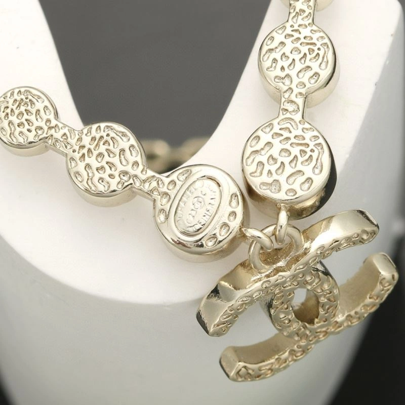 HighQuality Chanel Necklaces 231036