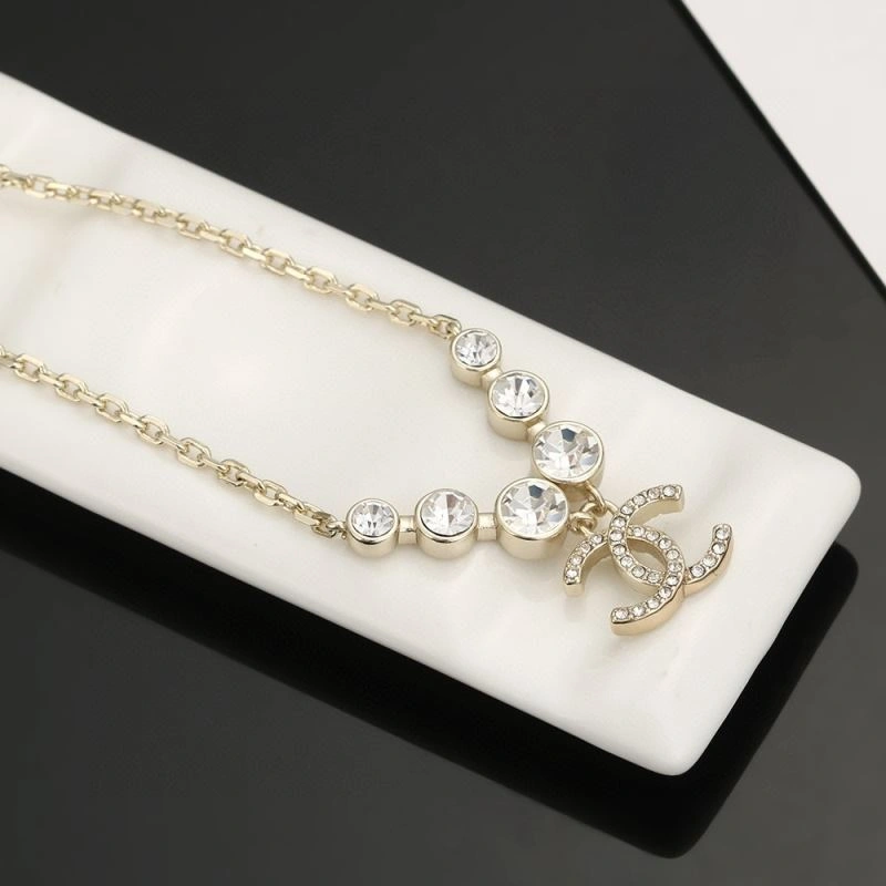 HighQuality Chanel Necklaces 231036