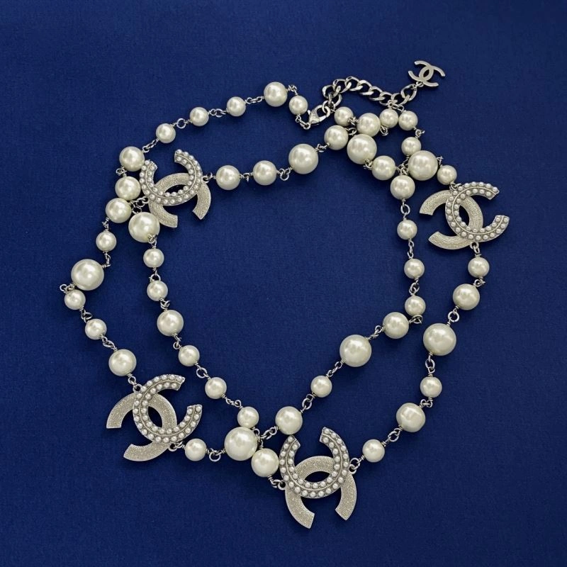 Chanel Necklaces WellDesigned 231109