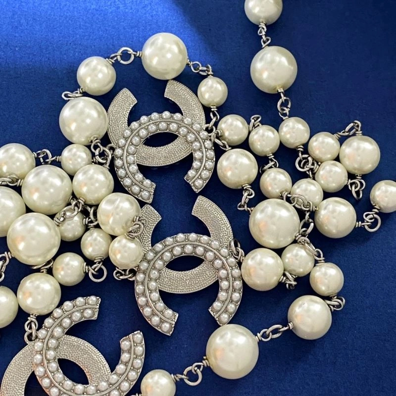 Chanel Necklaces WellDesigned 231109