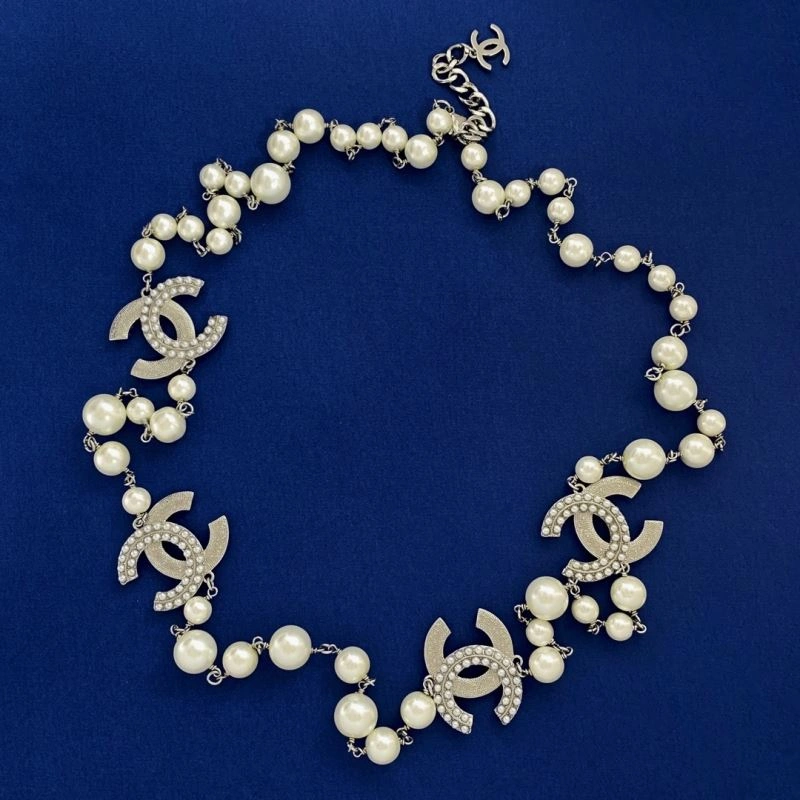 Chanel Necklaces WellDesigned 231109