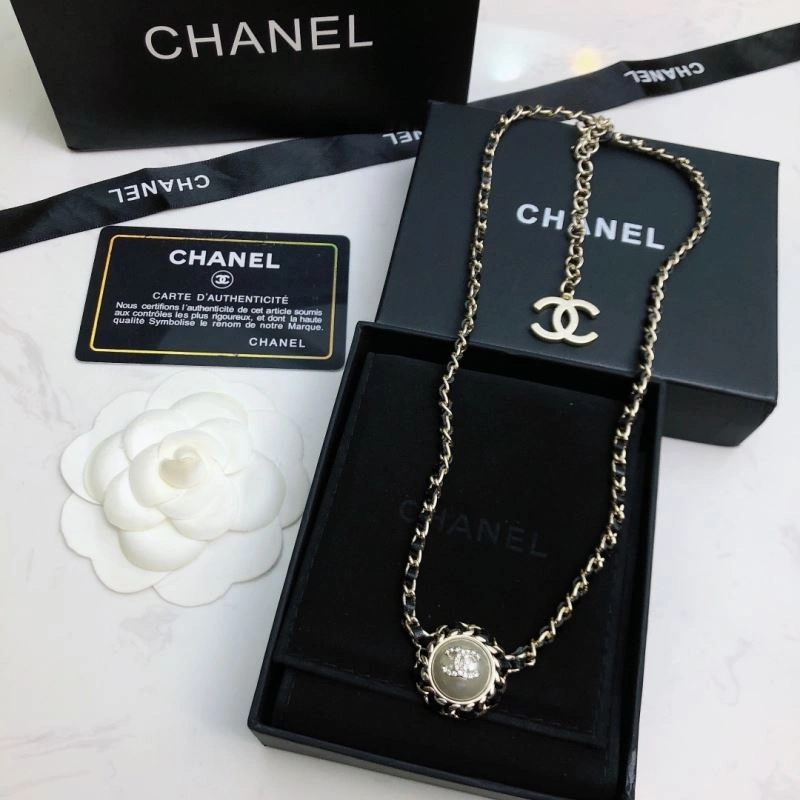 Chanel Necklaces Efficient 230996