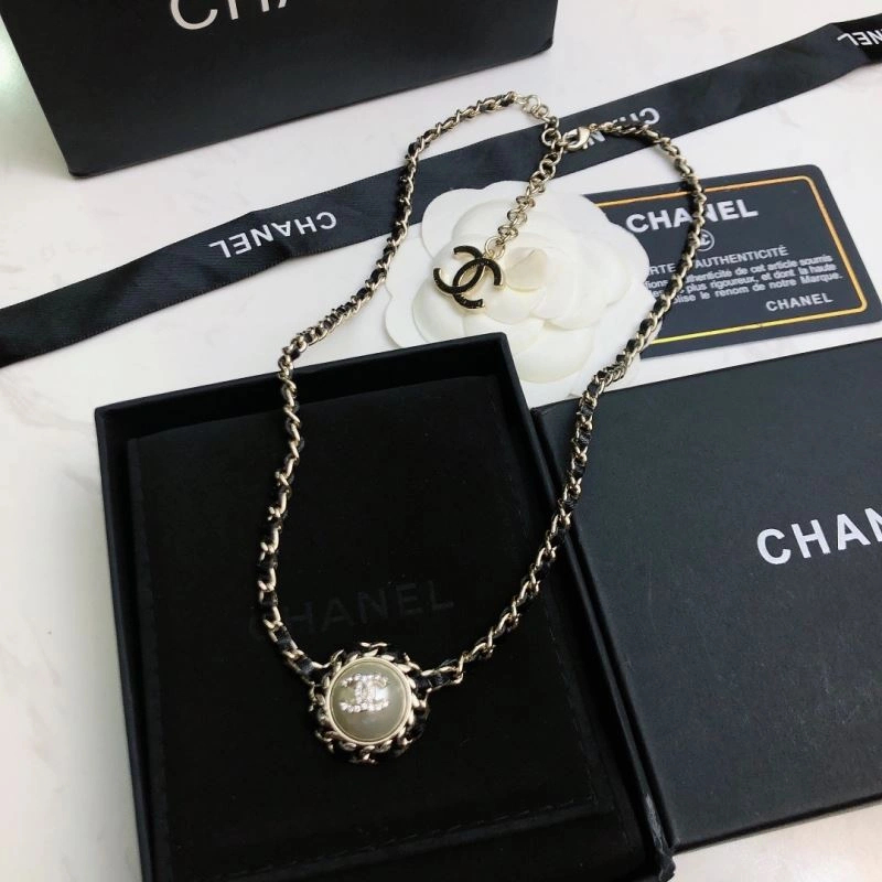 Chanel Necklaces Efficient 230996