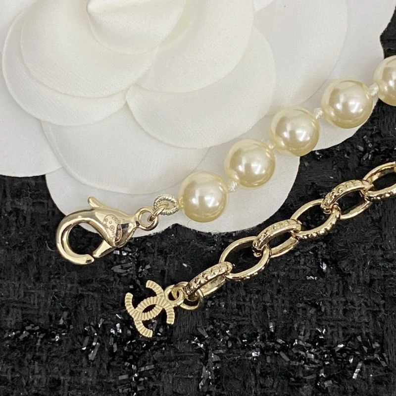 Tailored Chanel Necklaces 231009