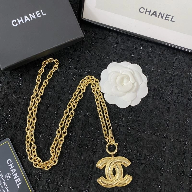Flexible Chanel Necklaces 230998