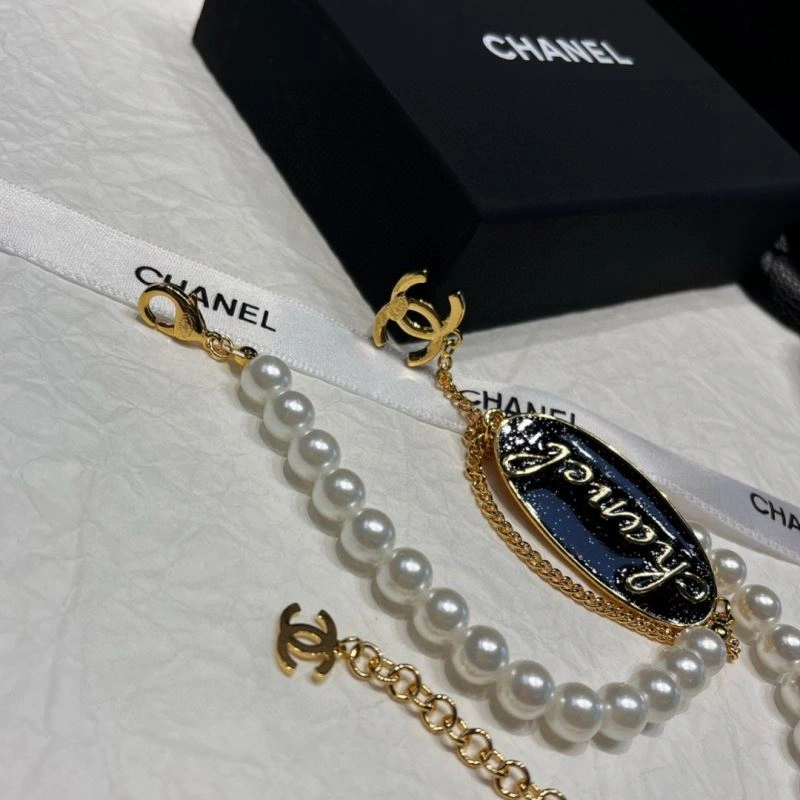 Chanel Necklaces EyeCatching 230993