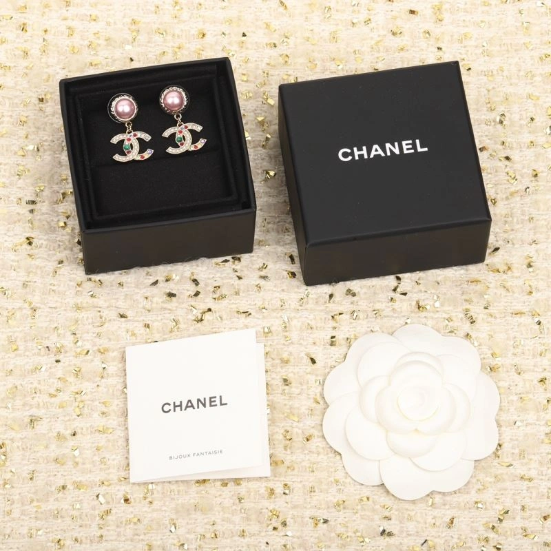 SoftTouch Chanel Necklaces 231000