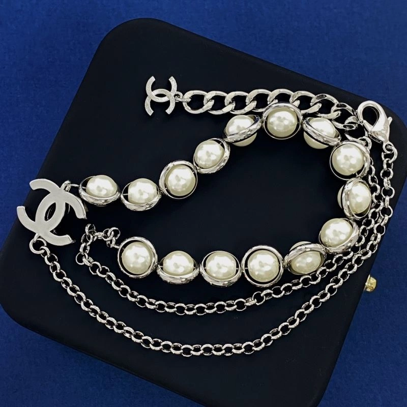 Sleek Chanel Necklaces 230997