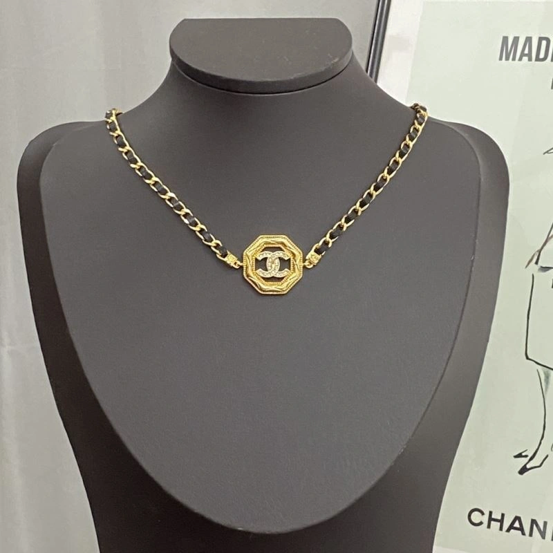 Durable Chanel Necklaces 230986