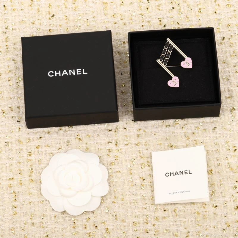 Chanel Necklaces Elegant 231037