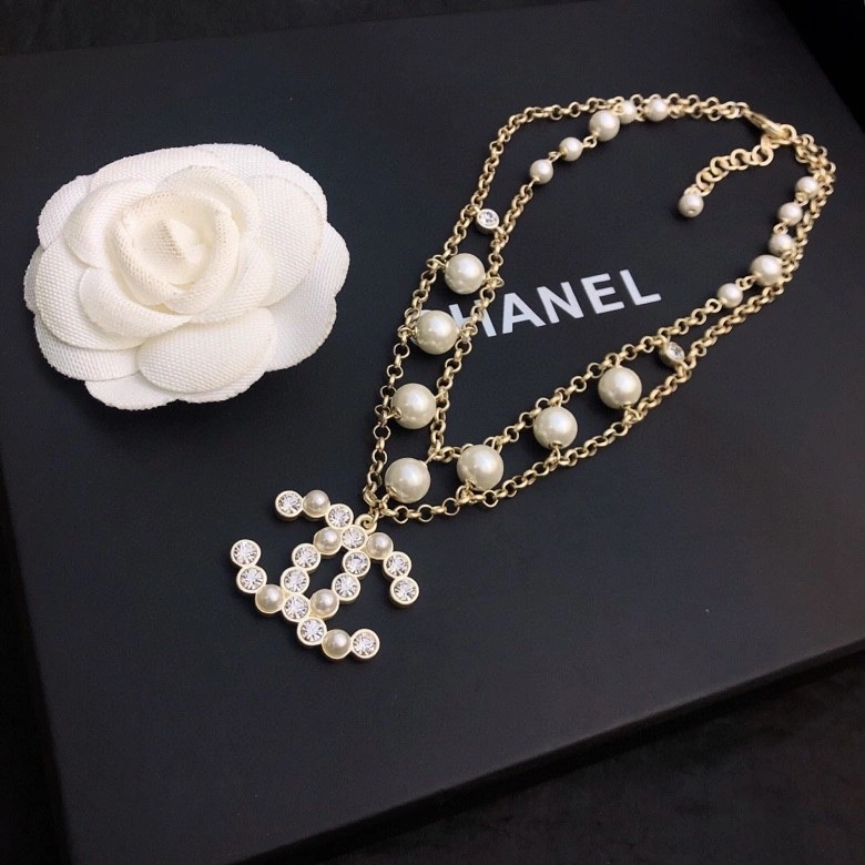 Chanel Necklaces Trendsetting 231045
