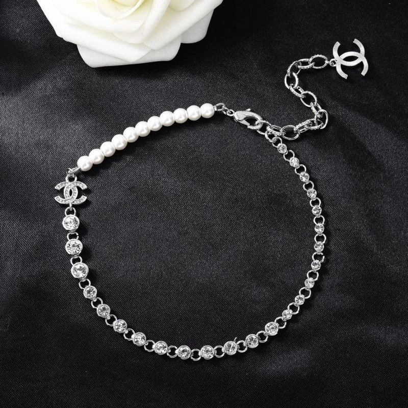 Lightweight Chanel Necklaces 230954